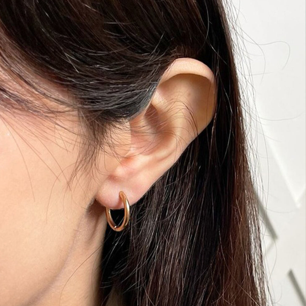 Silver Hoop Earrings – Stainless Steel Minimalist Style