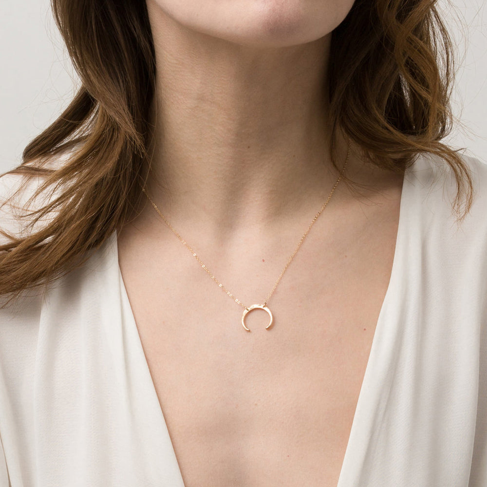 Gold Stainless Steel Crescent Moon Necklace – Chic Minimalist Jewelry