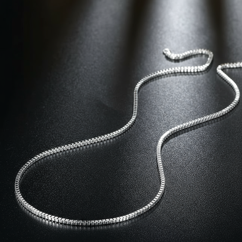 Silver Stainless Steel Cable Chain Necklace – Everyday Essential