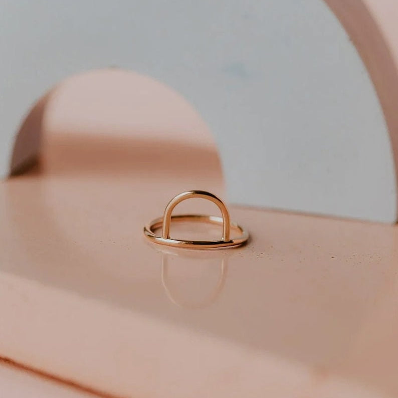 Gold Arc Ring – Stainless Steel Minimalist Jewelry